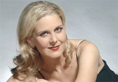 bildArtist photo of Ptassek, Cornelia - Sopran