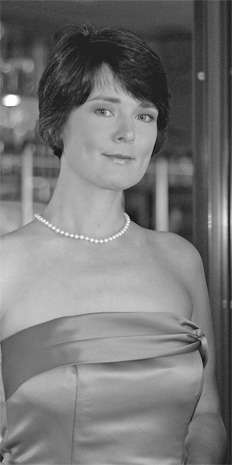 bildArtist photo of Hanner, Vivian - Mezzosopran