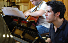 bildArtist photo of Gallardo, José - Klavier