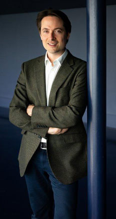 bildArtist photo of McFall, Leo - Dirigent