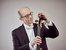 bildArtist photo of Krieger, Clemens - Violoncello
