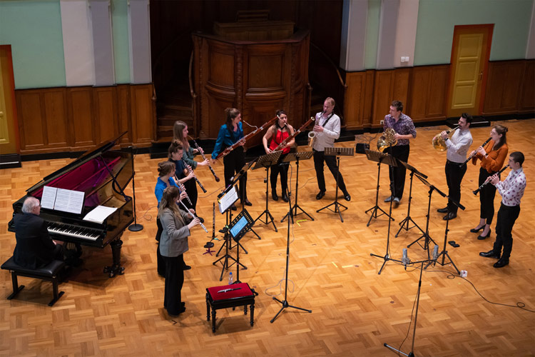 bildArtist photo of jongNBE