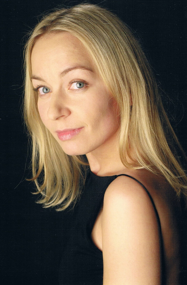 Artist photo of Magdalena Podkoscielna - Sopran, Musikalische Leitung