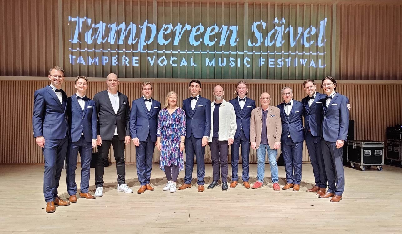 Octavians gewinnen 2. Preis beim internationalen A-cappella-Wettbewerb in Tampere 